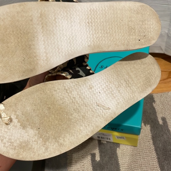 Jack Rogers sz 10 - Picture 4 of 6